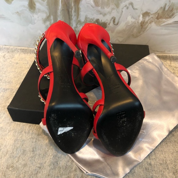 Giuseppe Zanotti Red Leather Snake Chain Sandal - Picture 6 of 8
